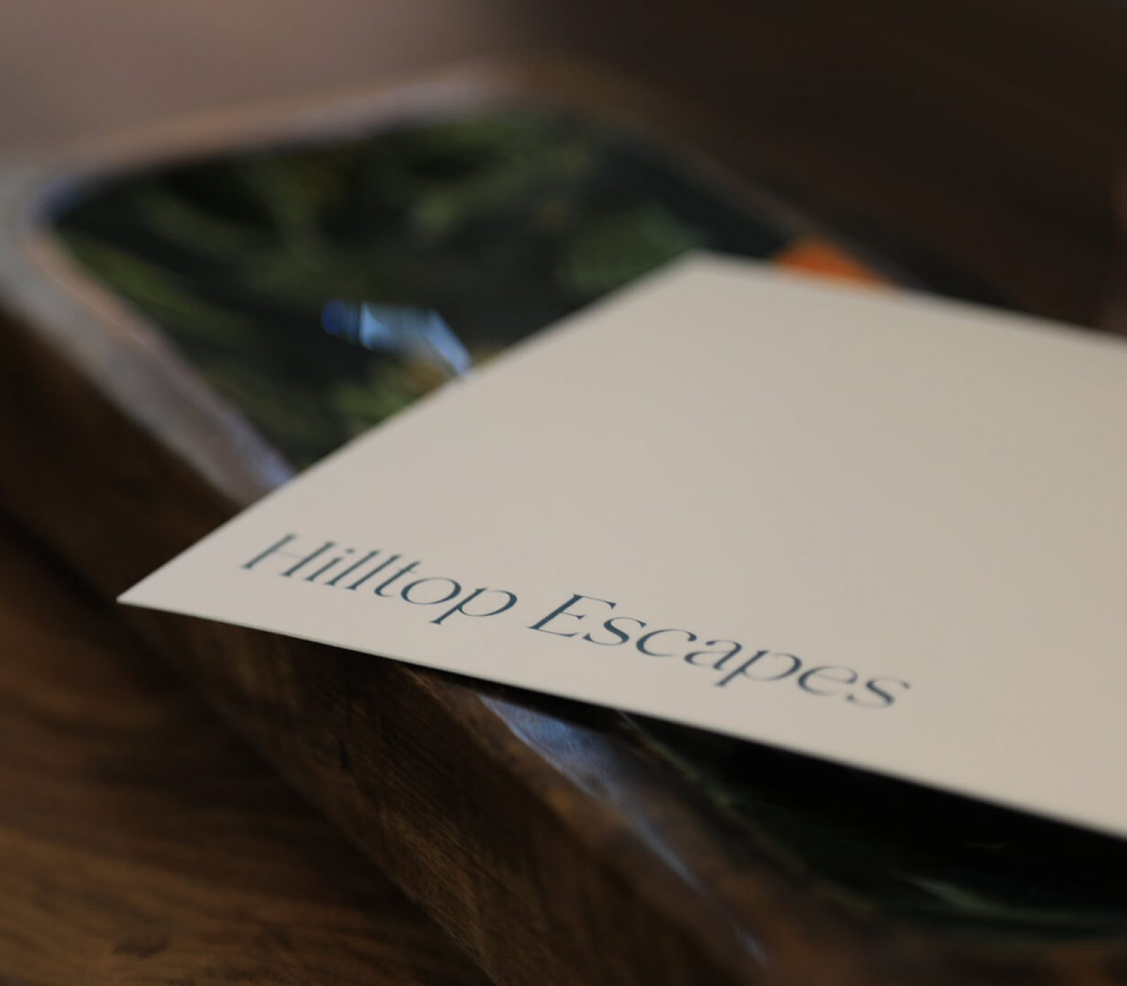 cottage-hilltop-escapes-branding