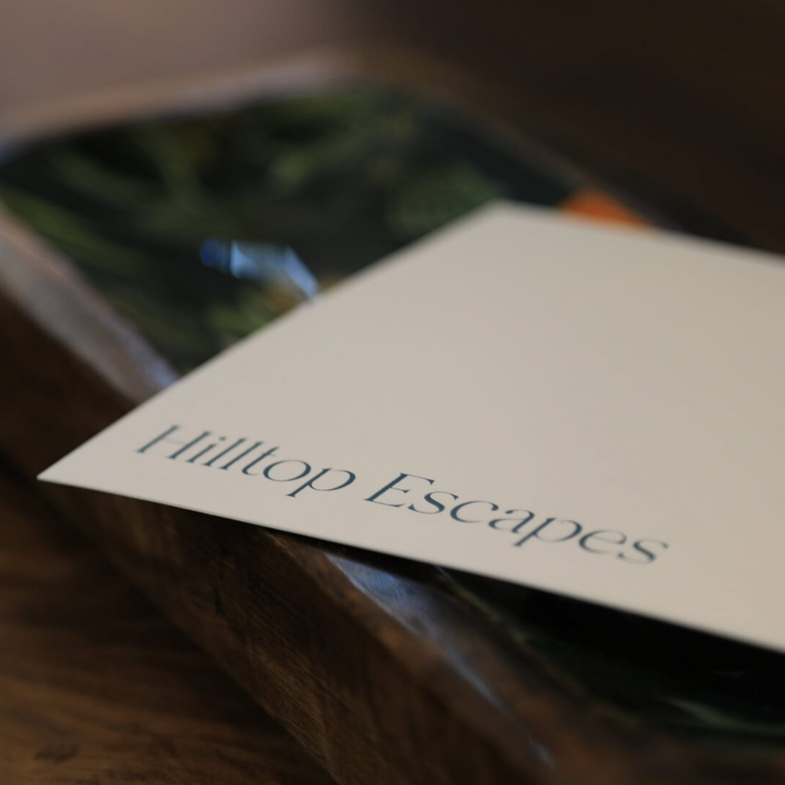 cottage-hilltop-escapes-branding